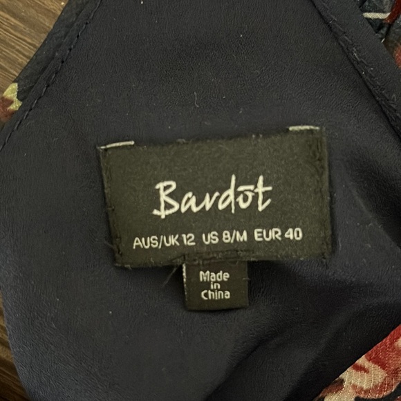 Bardot Floral Romper (navy / floral) - Picture 4 of 4